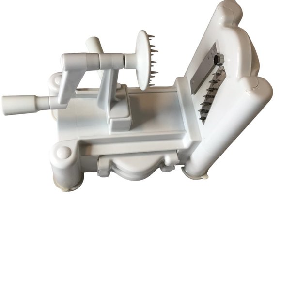 Spiralizer, White, Plastic, with Multiple Blades, Different Cuts; Paderno World - Picture 3 of 9